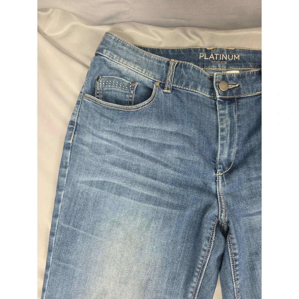 Chico's Platinum Denim Capri Jeans Size Measure: 33x24 Embelished Cuffed Cropped